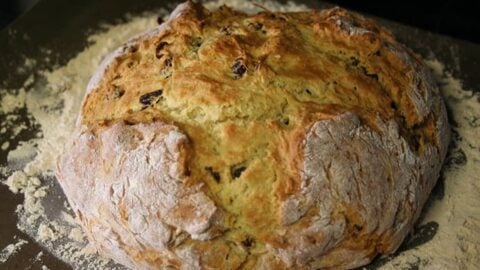 Traditional Irish Colcannon Recipe (13) Traditional Irish Colcannon Recipe (13)