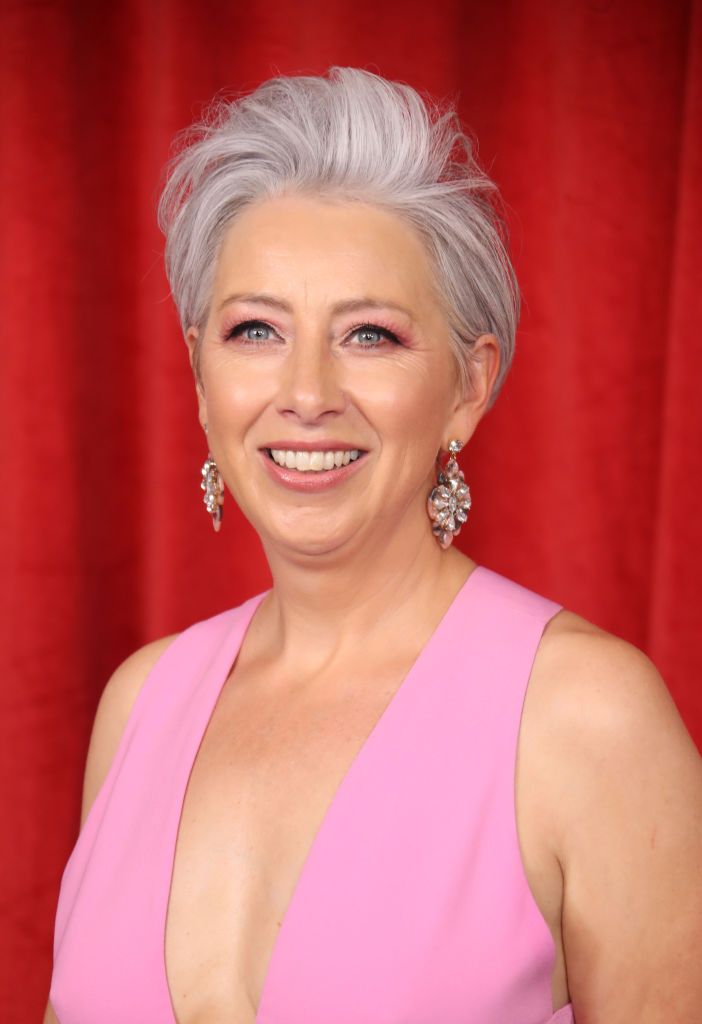 You'll Want To Embrace Your Grays With These Gorgeous Hair Color Ideas (22) You'll Want To Embrace Your Grays With These Gorgeous Hair Color Ideas (22)